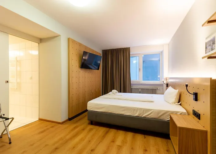 Mk Frankfurt 3* Φραγκφούρτη