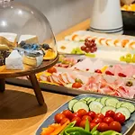 Mk Frankfurt Hotel 2*